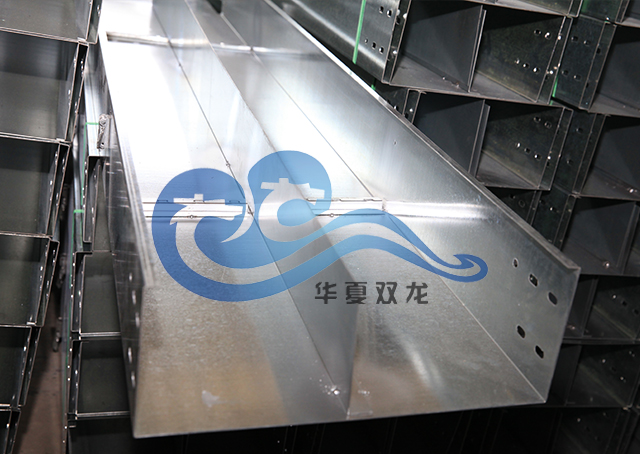 喷塑电缆桥架：电缆管理的革新力量​